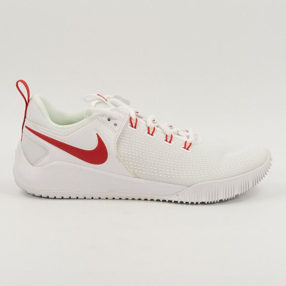 white nike hyperace 2